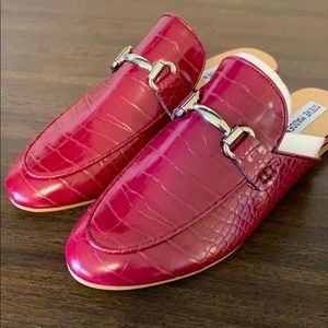 Steve Madden red croco mules